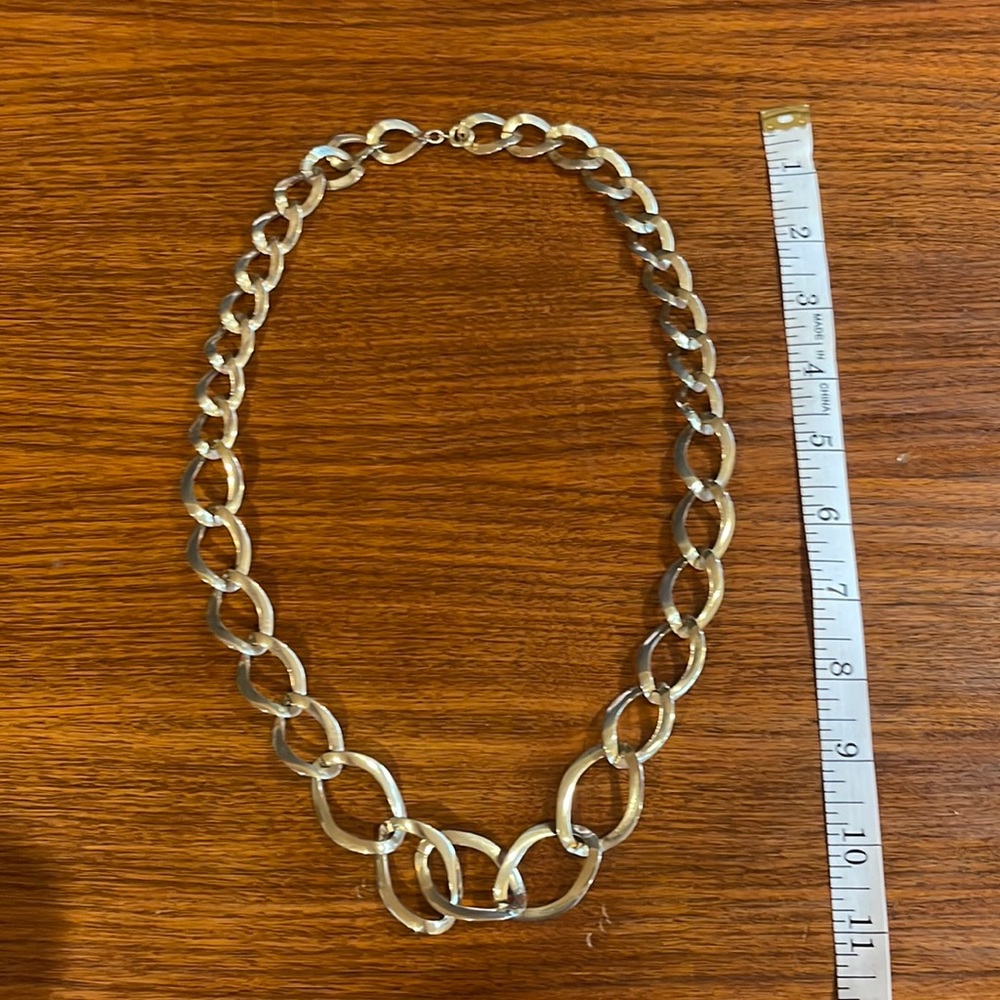 Vintage gold tone thick chain